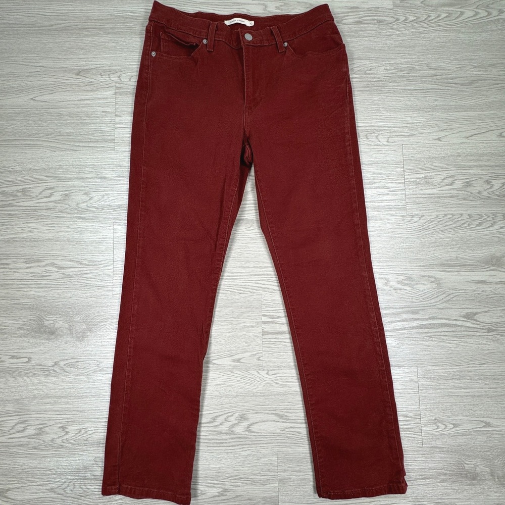 Levi's Women's Classic Straight Jeans Burgundy Red Size 10 30X30 Stretch Cotton